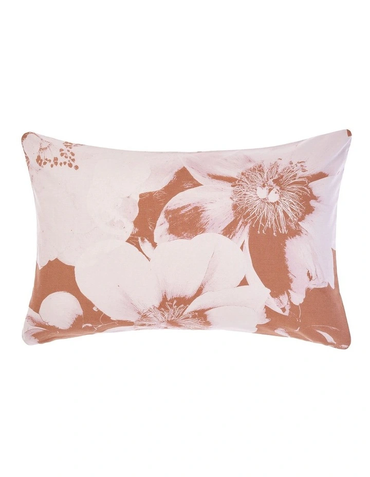 Brand new 𧨠Linen House Julieta Cushion In Pearl π₯ 3 Brand new 𧨠Linen House Julieta Cushion In Pearl π₯