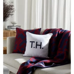 New ???? Tommy Hilfiger Textured Type Cushion In Red ⌛ 4 New ???? Tommy Hilfiger Textured Type Cushion In Red ⌛ -Linen House Sales Store unnamed file 658
